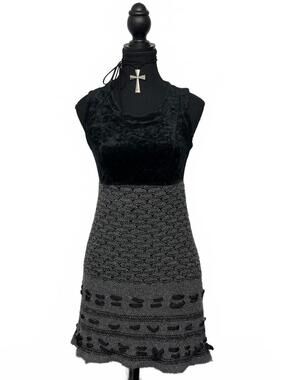 Vintage Cheerly Italy Grey Black Sleeveless Textured Knit Dress Velvet Bodice S